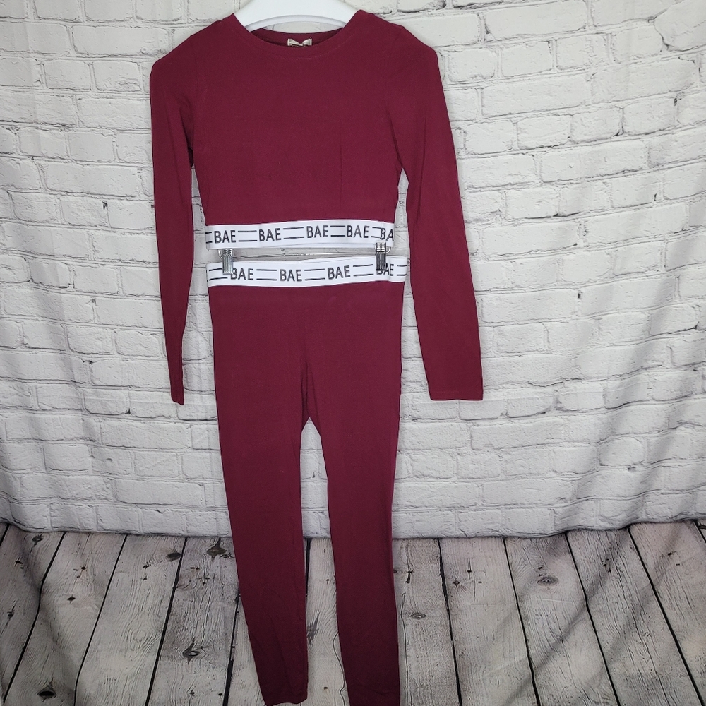 Bozzolo crop top Women’s Size L Burgundy Long Sleeve Elastic Waist Logo Bae